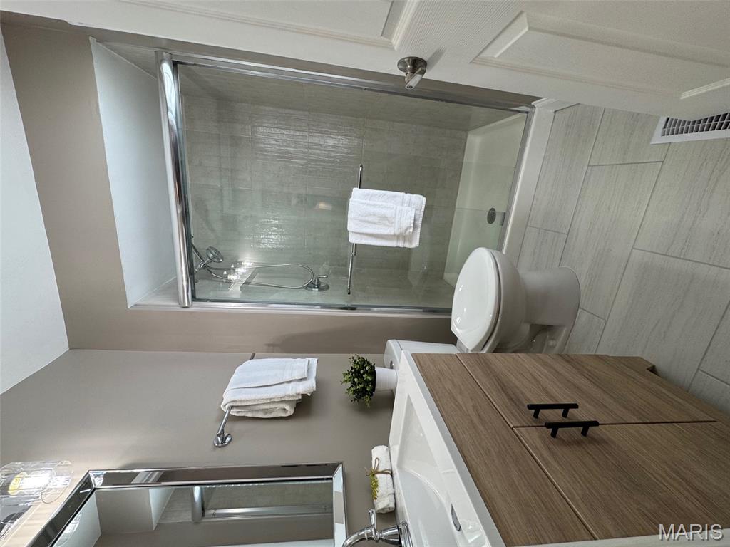 701 Fernview Drive Creve Coeur, MO 63141 - Photo 22 of 33