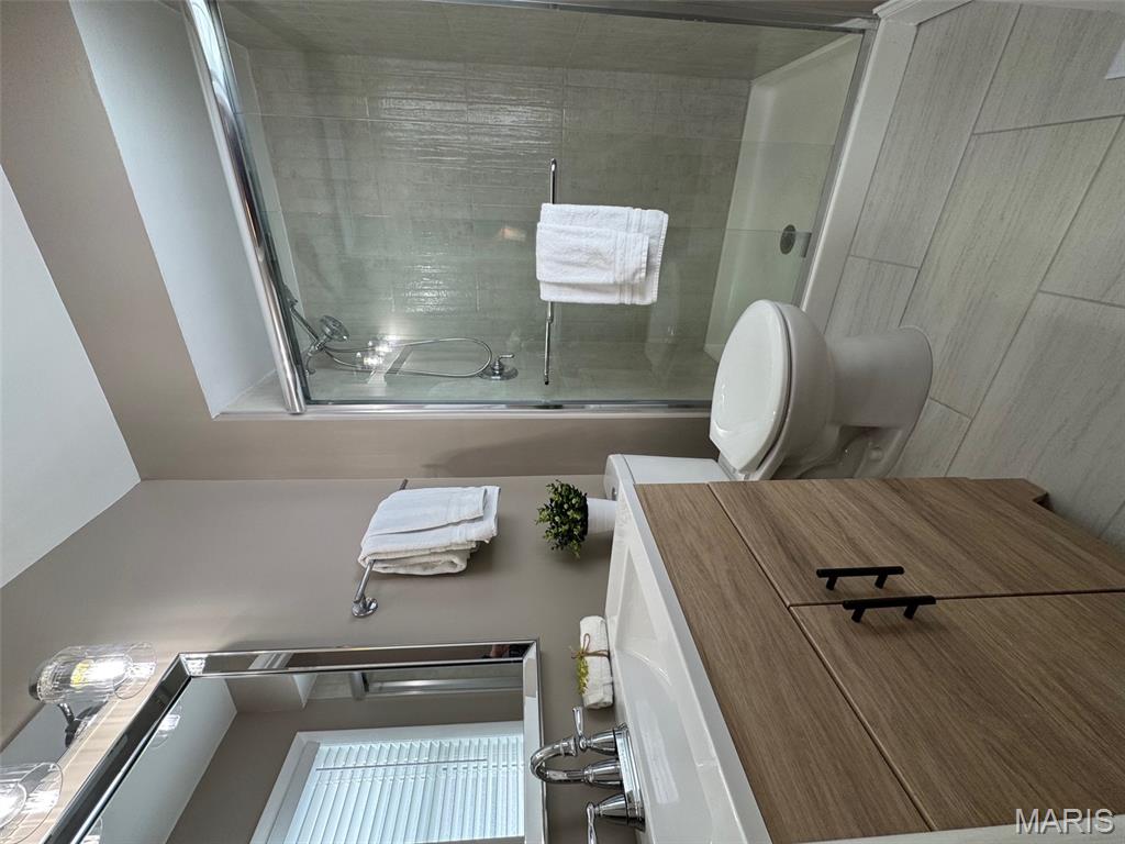 701 Fernview Drive Creve Coeur, MO 63141 - Photo 24 of 33