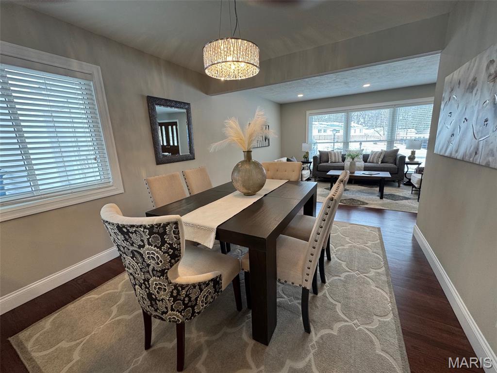 701 Fernview Drive Creve Coeur, MO 63141 - Photo 10 of 33