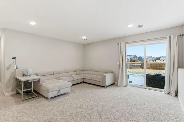 $394,900 | 1004 Triumph Trail, Isanti, MN 55040