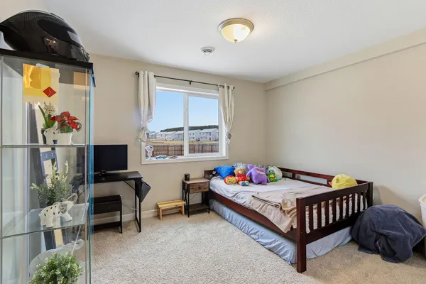 $394,900 | 1004 Triumph Trail, Isanti, MN 55040