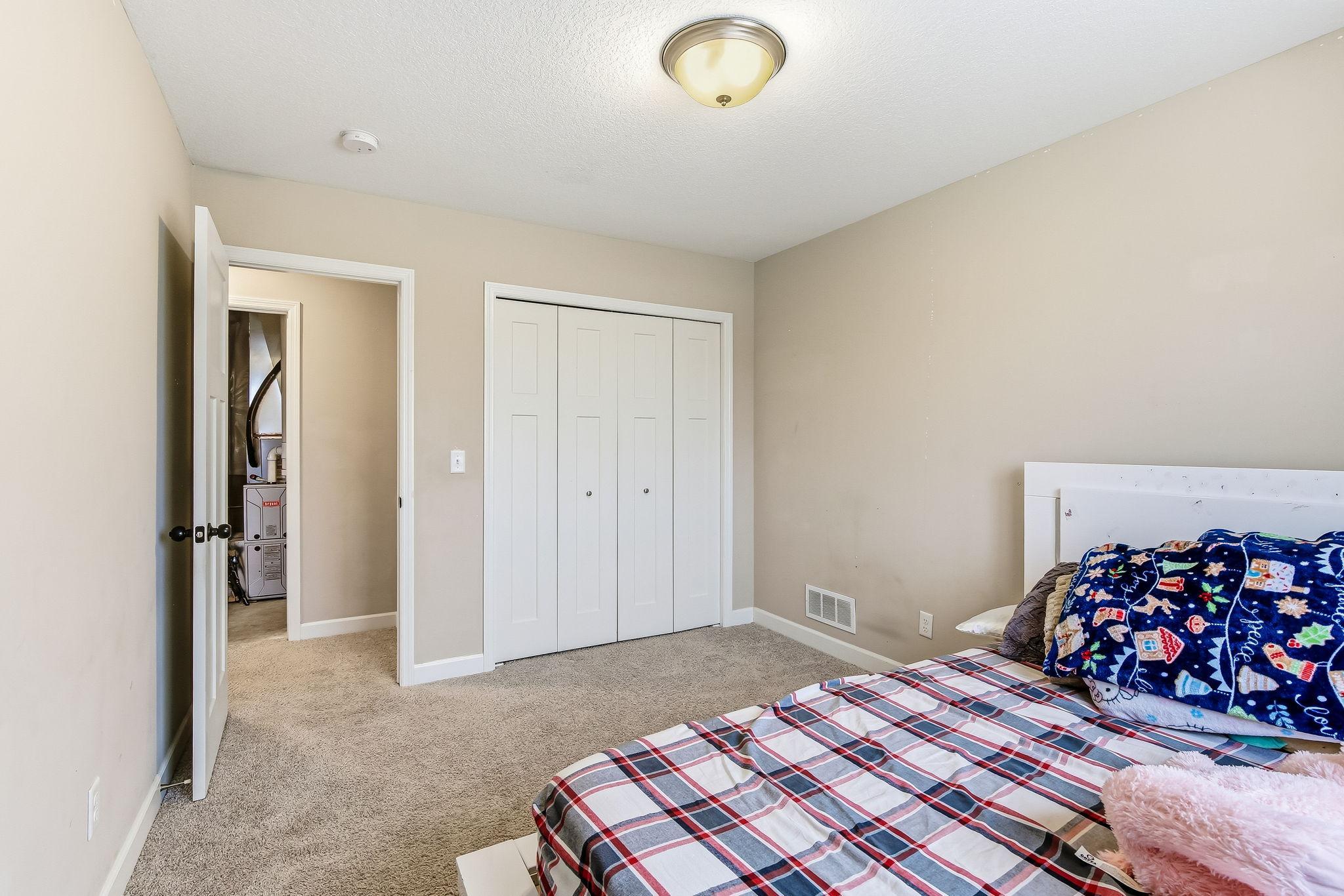 1004 Triumph Trail Isanti, MN 55040 - Photo 31 of 42