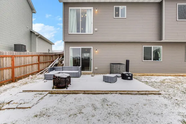 $394,900 | 1004 Triumph Trail, Isanti, MN 55040