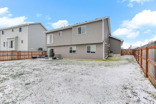 $394,900 | 1004 Triumph Trail, Isanti, MN 55040