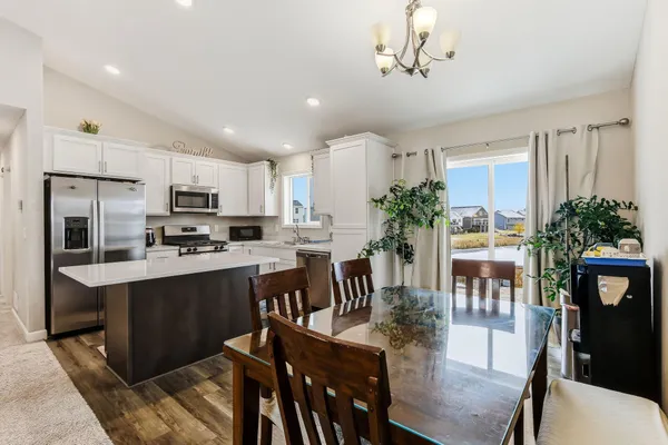 $394,900 | 1004 Triumph Trail, Isanti, MN 55040