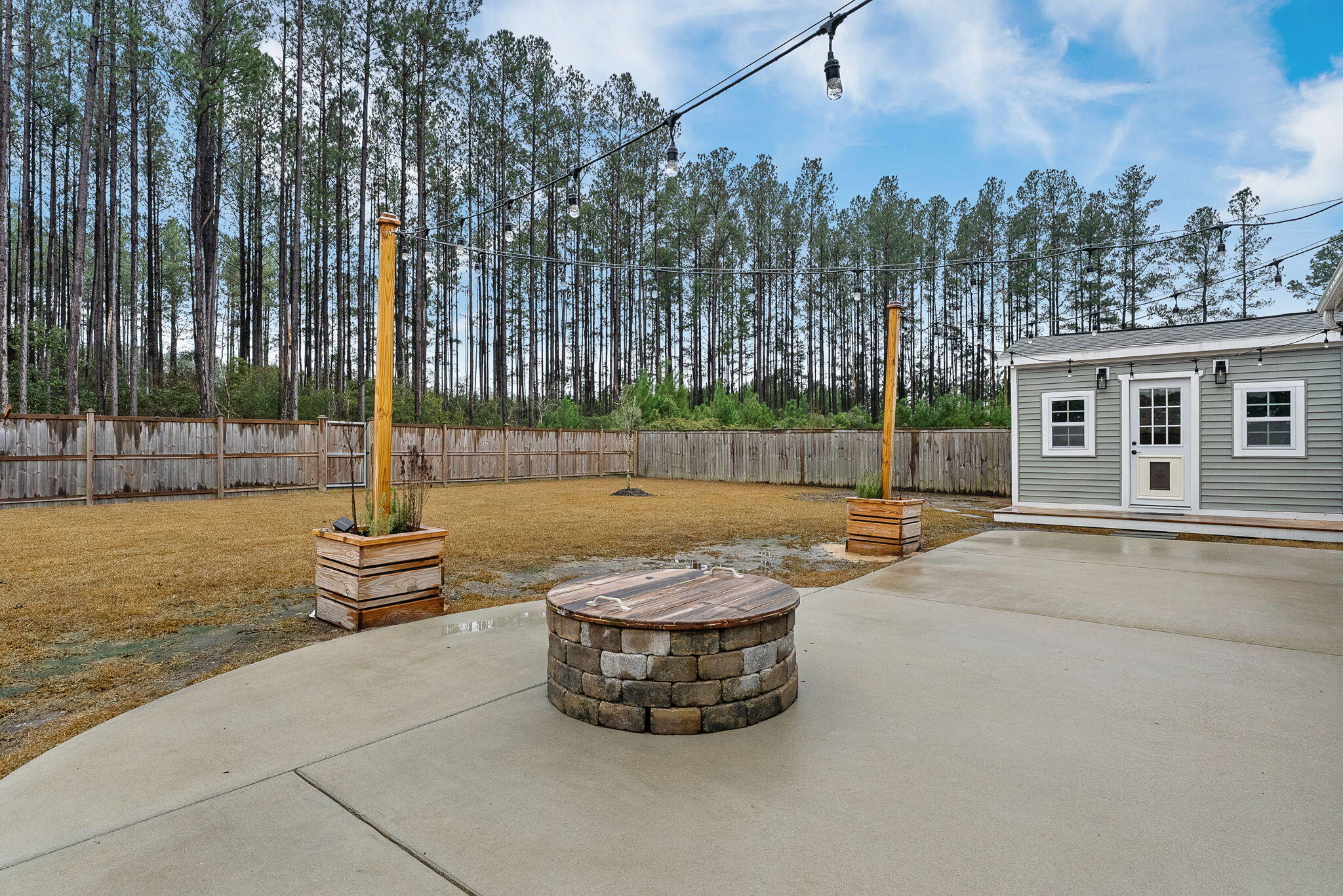 219 Saxony Loop Summerville, SC 29486 - Photo 11 of 56 53-web-or-mls-Barclay Media Co -51