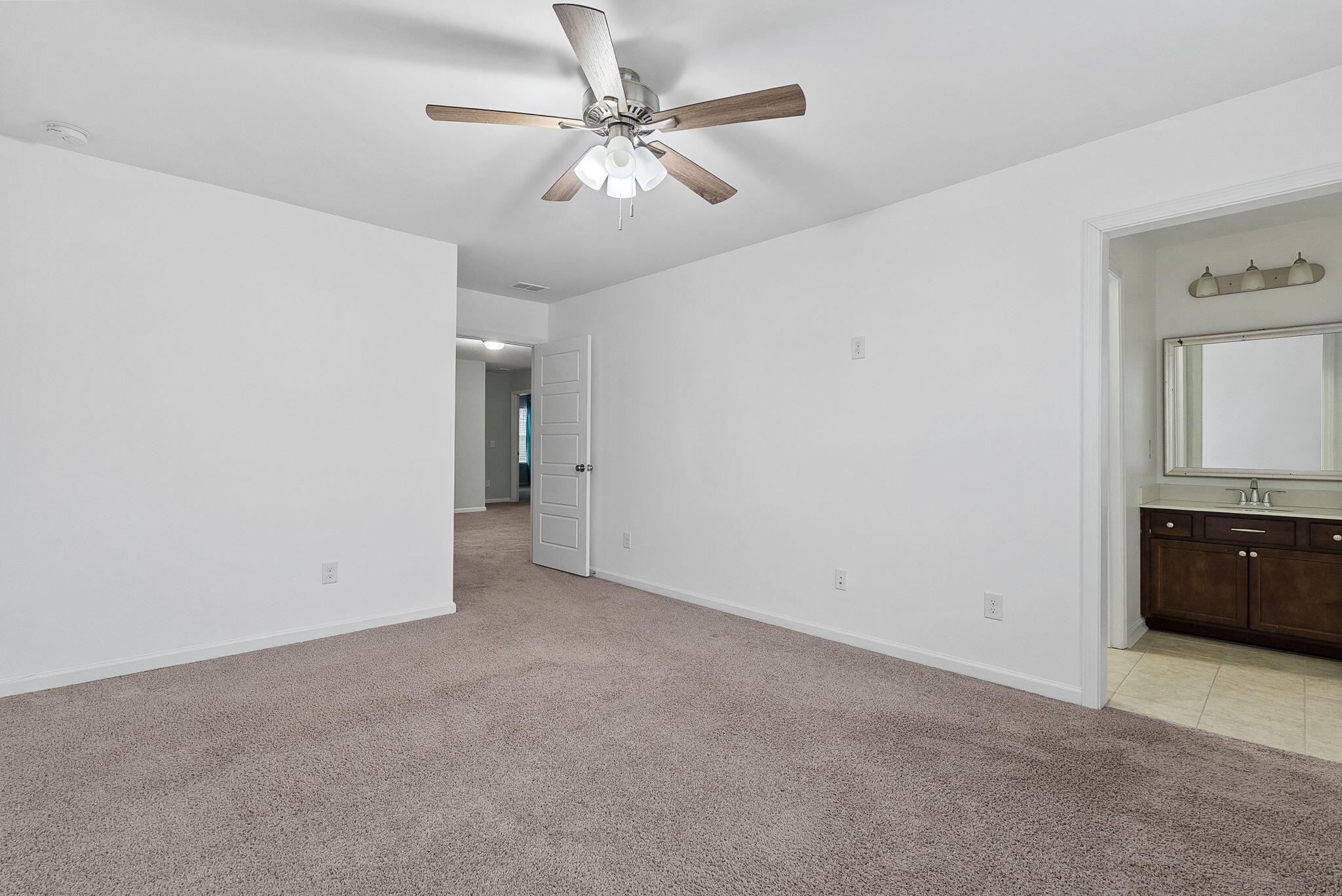 219 Saxony Loop Summerville, SC 29486 - Photo 18 of 56 45-web-or-mls-Barclay Media Co -45