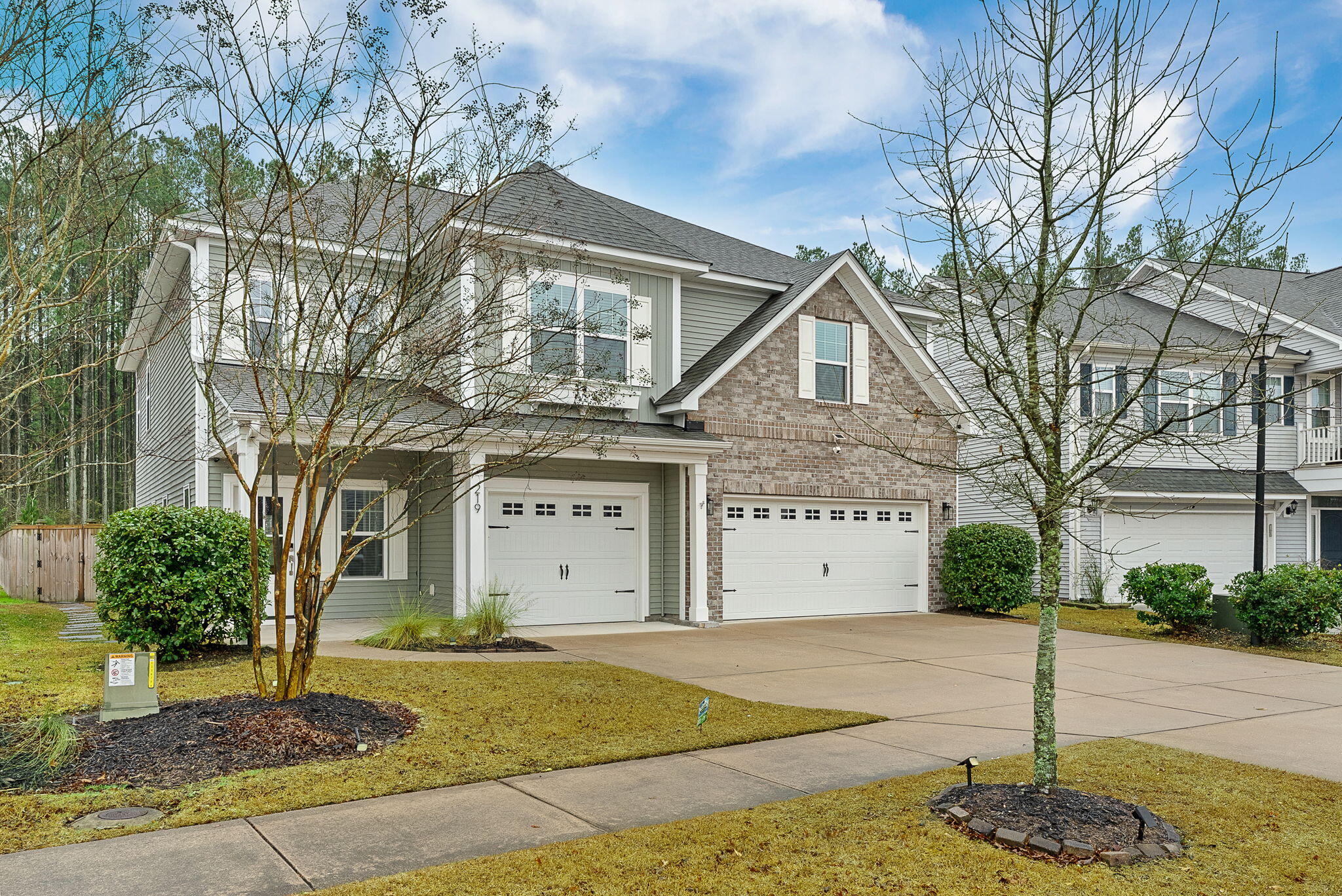 219 Saxony Loop Summerville, SC 29486 - Photo 3 of 56 3-web-or-mls-Barclay Media Co -3