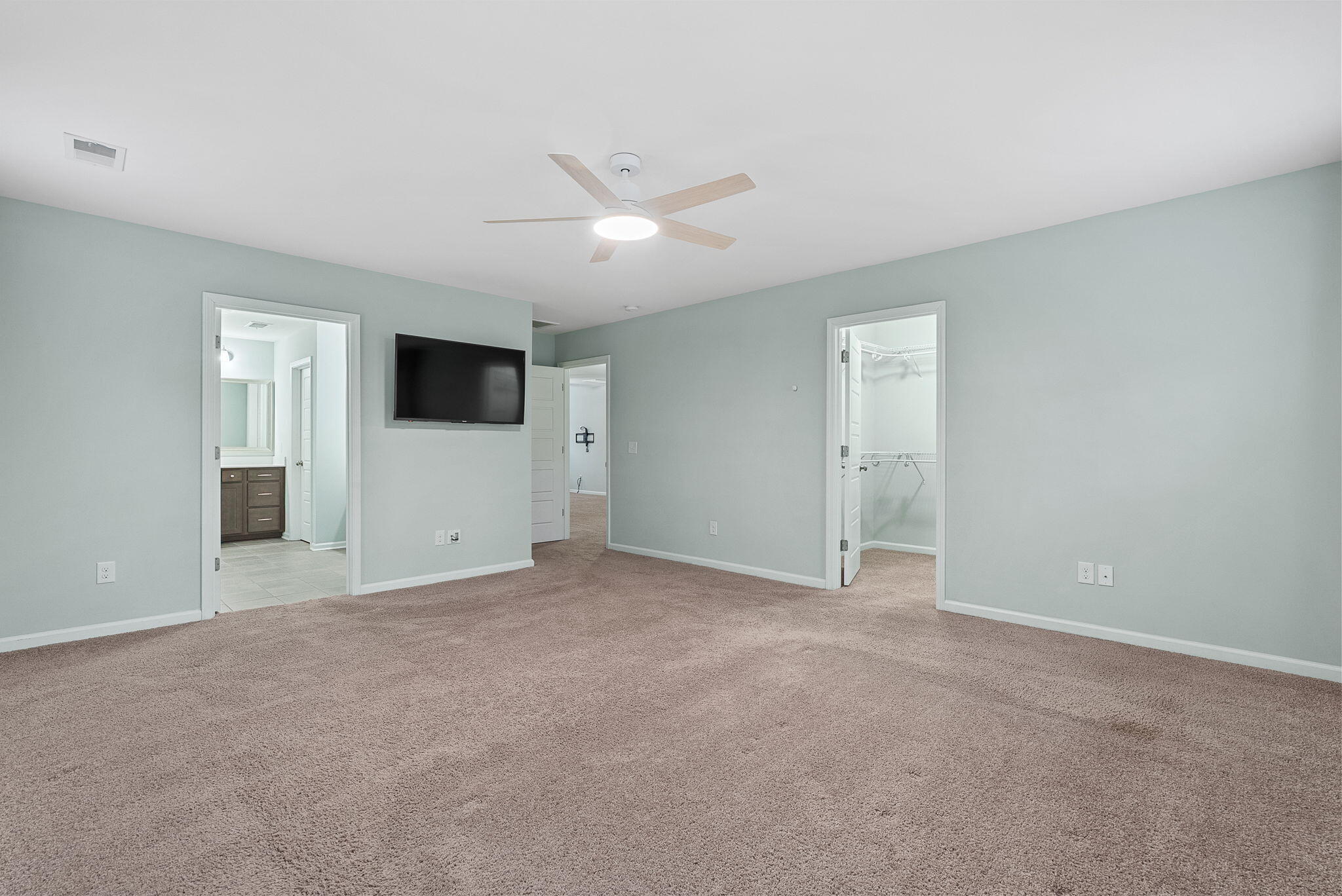 219 Saxony Loop Summerville, SC 29486 - Photo 32 of 56 31-web-or-mls-Barclay Media Co -31