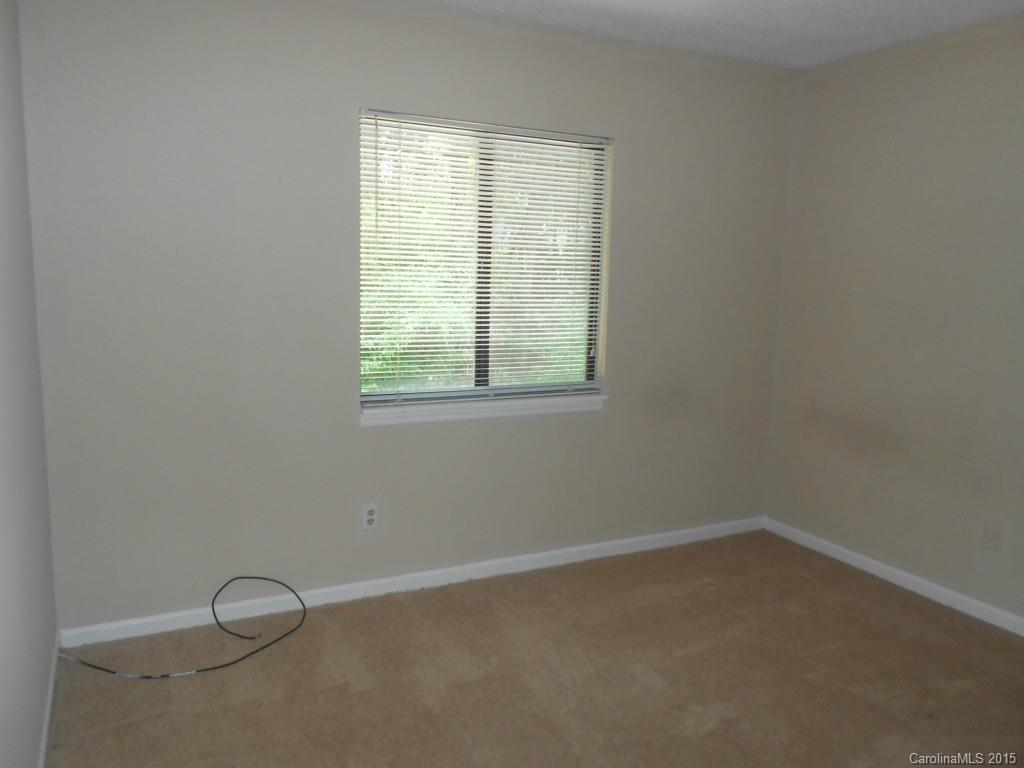 11058 Harrowfield Road, Unit 8142 Charlotte, NC 28226 - Photo 10 of 14 Gallery Image 10
