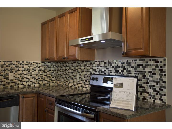 77 Ridge Lane Levittown, PA 19055 - Photo 3 of 21 Kitchen
