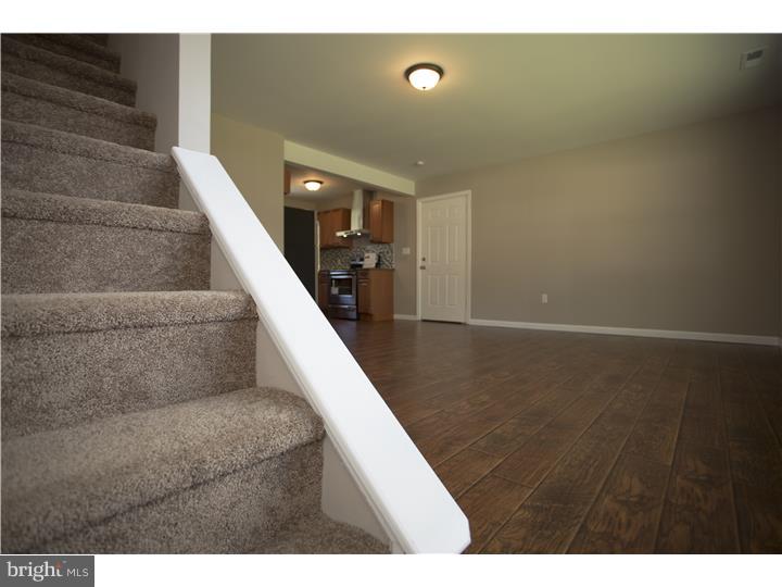 77 Ridge Lane Levittown, PA 19055 - Photo 7 of 21 Living Room