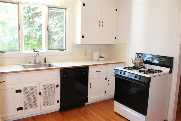27 Mayfield Road Belmont, MA 02478 - Photo 9 of 22 Gallery Image 9