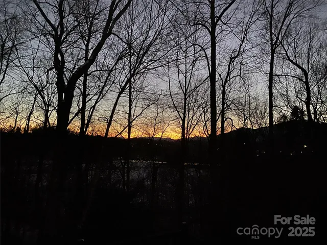 $475,000 | 89 Bobcat Path, Marion, NC 28752