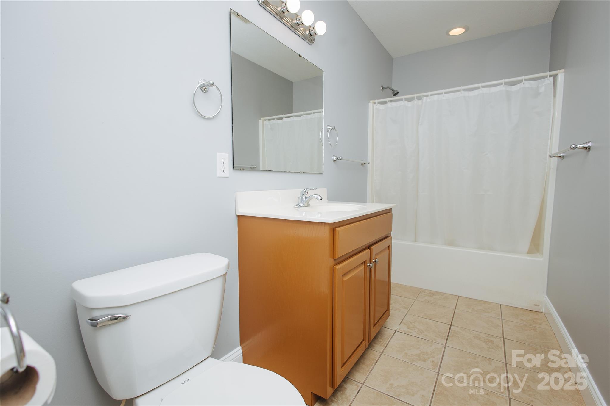89 Bobcat Path Marion, NC 28752 - Photo 10 of 48 a bathroom with a sink toilet and shower