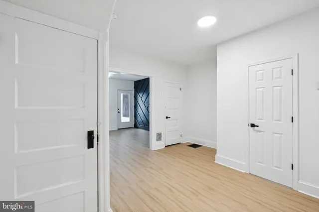 $2,100 | 6638 Ross Street, Philadelphia, PA 19119