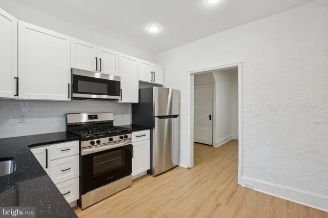 $2,100 | 6638 Ross Street, Philadelphia, PA 19119