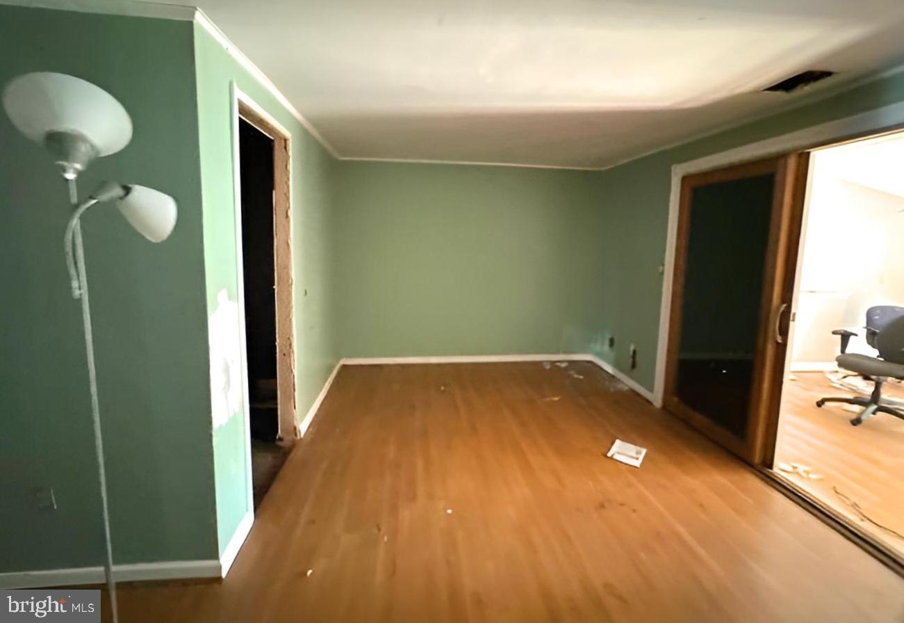 3130 Bero Road Halethorpe, MD 21227 - Photo 6 of 12 Dining Area