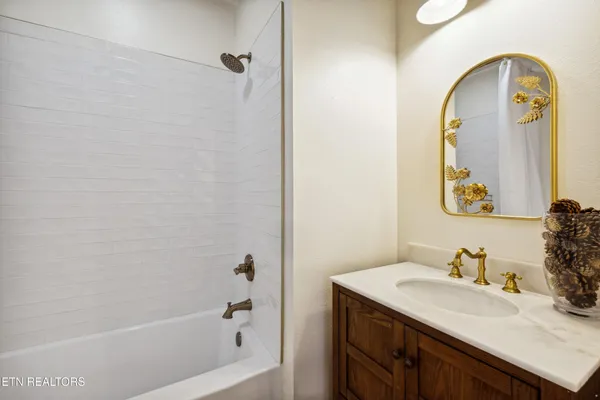 $1,200,000 | 1315 Still Mountain Way, Dandridge, TN 37725