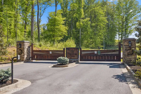 $1,200,000 | 1315 Still Mountain Way, Dandridge, TN 37725