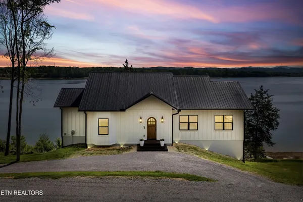 $1,200,000 | 1315 Still Mountain Way, Dandridge, TN 37725