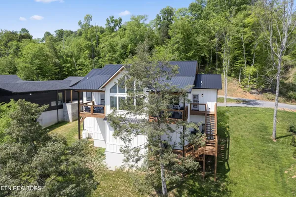 $1,200,000 | 1315 Still Mountain Way, Dandridge, TN 37725