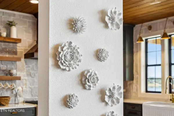 $1,200,000 | 1315 Still Mountain Way, Dandridge, TN 37725