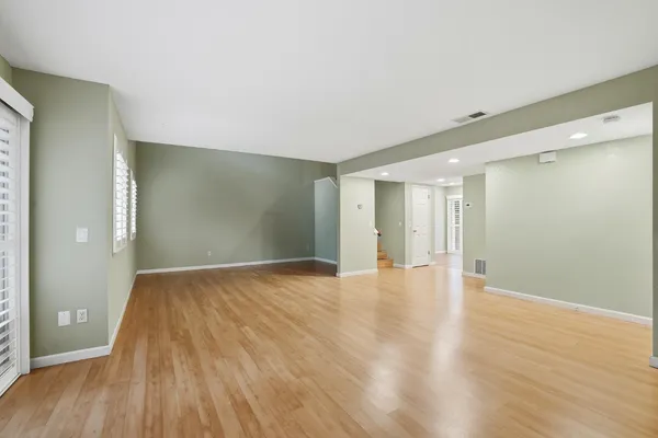 $355,000 | 5274 Lake Knoll Lane, Fair Oaks, CA 95628