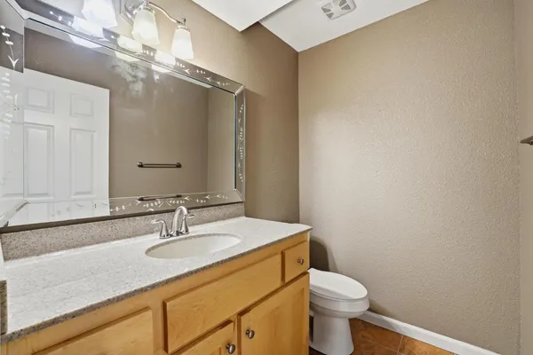 $355,000 | 5274 Lake Knoll Lane, Fair Oaks, CA 95628