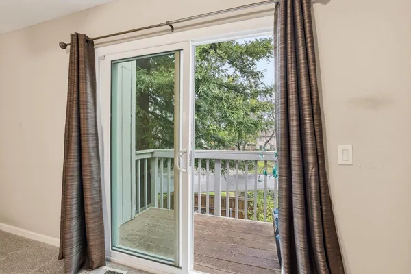 $355,000 | 5274 Lake Knoll Lane, Fair Oaks, CA 95628