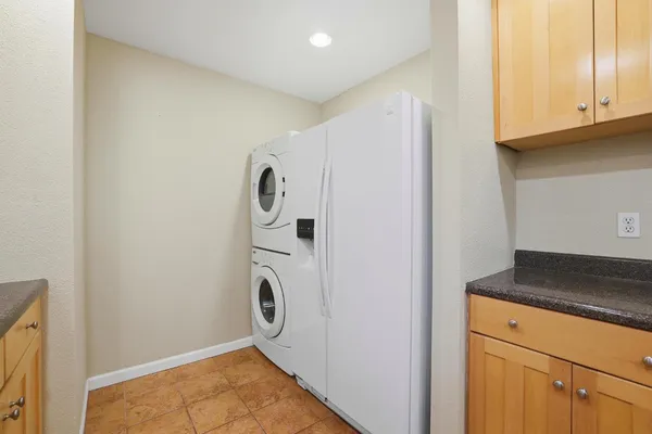 $355,000 | 5274 Lake Knoll Lane, Fair Oaks, CA 95628