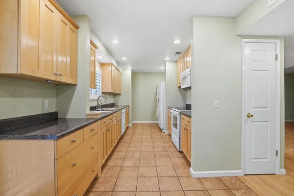 $355,000 | 5274 Lake Knoll Lane, Fair Oaks, CA 95628