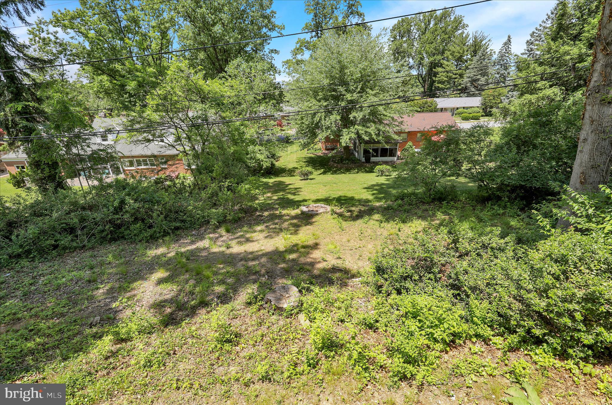 1840 Lorraine Road Reading, PA 19604 - Photo 31 of 40 360_4461