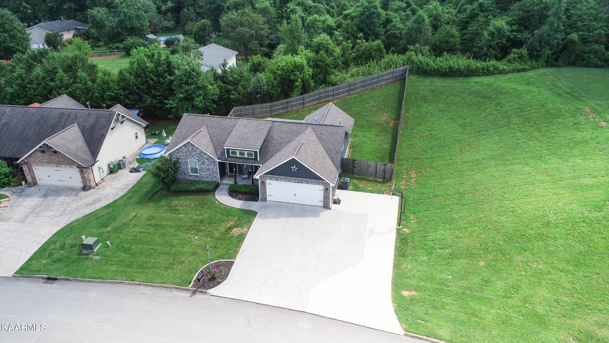 5923 Whisper Ridge Lane Corryton, TN 37721 - Photo 5 of 41 Gallery Image 5
