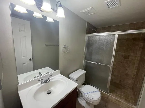 $1,885 | 10902 West Montecito Avenue, Phoenix, AZ 85037