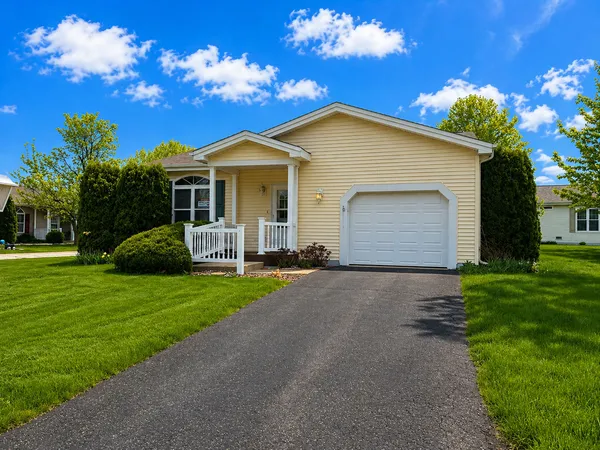 $175,000 | 3214 Harness Lane, Grayslake, IL 60030
