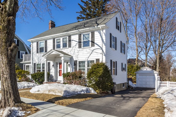 165 Standish Road Watertown, MA 02472 - Photo 2 of 26 Gallery Image 2