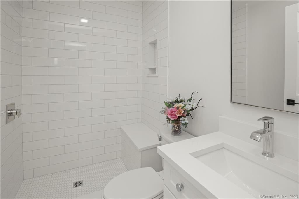 421 Shelton Road Trumbull, CT 06611 - Photo 14 of 35