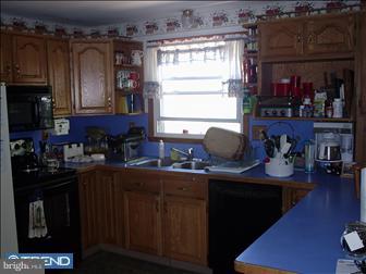 7 Maywood Avenue Sinking Spring, PA 19608 - Photo 3 of 6 Gallery Image 3