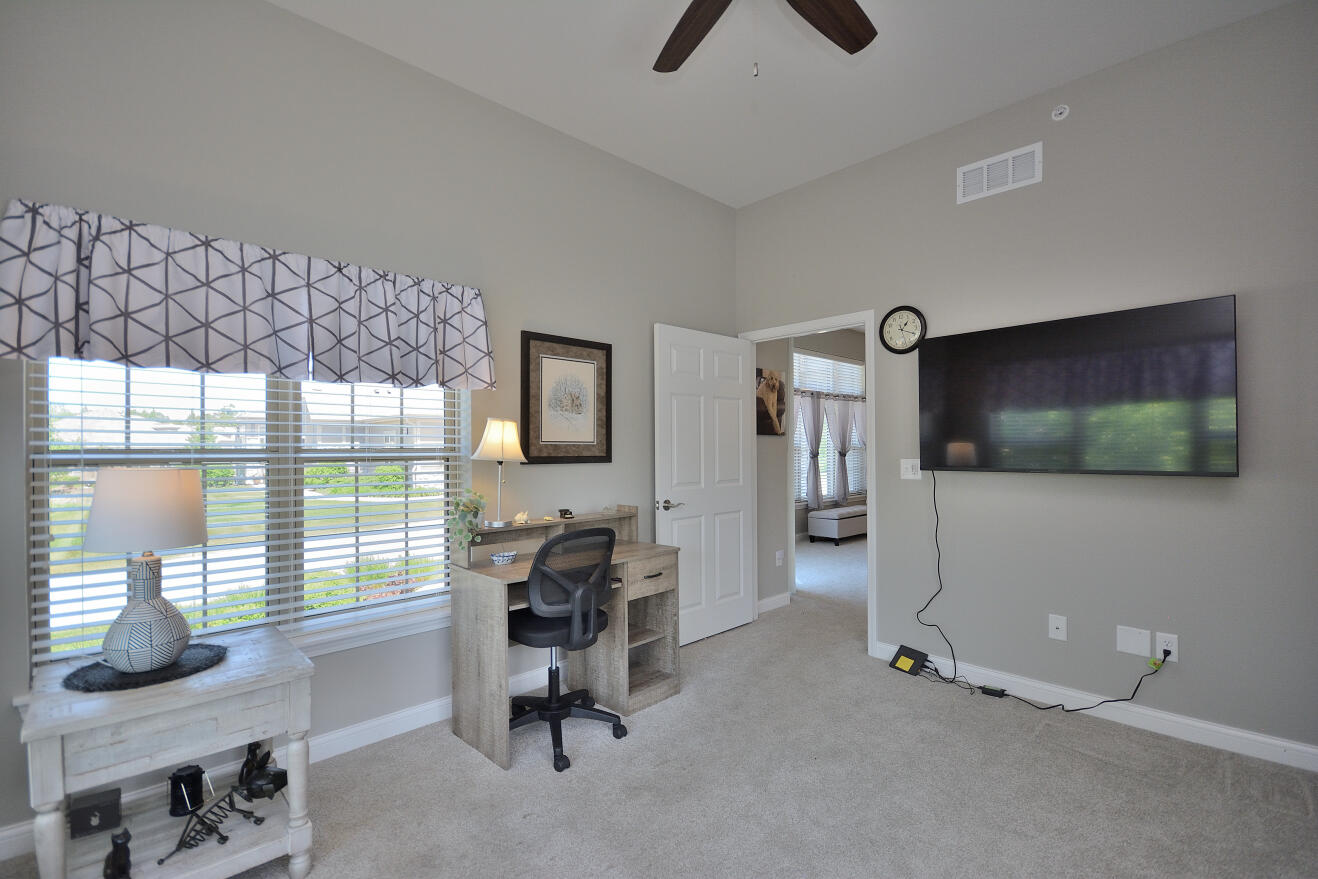 4380 Nighthawk Trail Brookfield, WI 53005 - Photo 31 of 37 Den