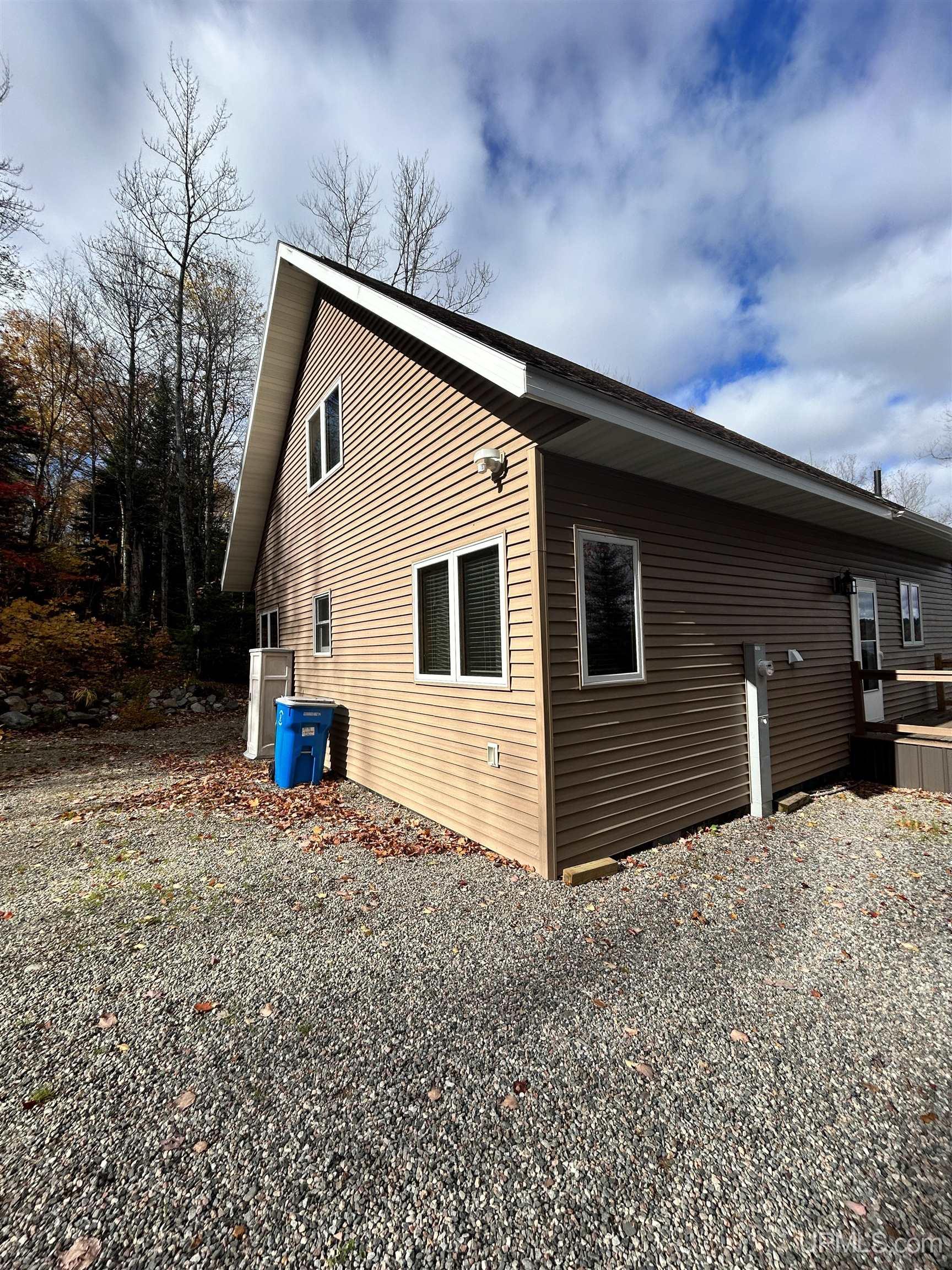 378 Red Road Michigamme, MI 49861 - Photo 2 of 15
