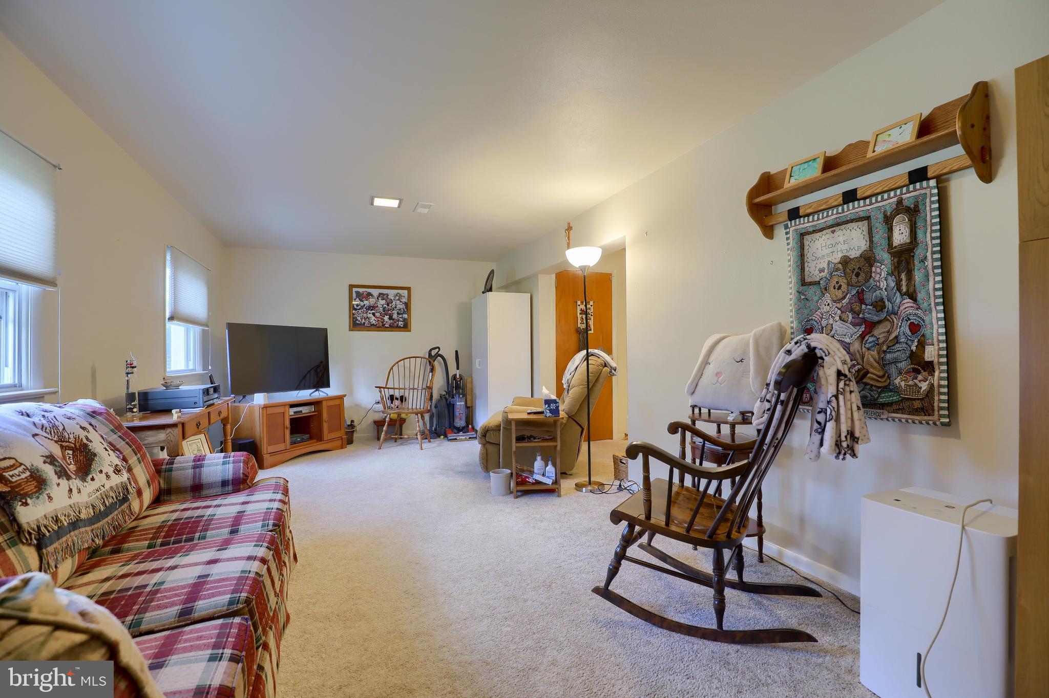 511 West Marion Street Lititz, PA 17543 - Photo 25 of 35