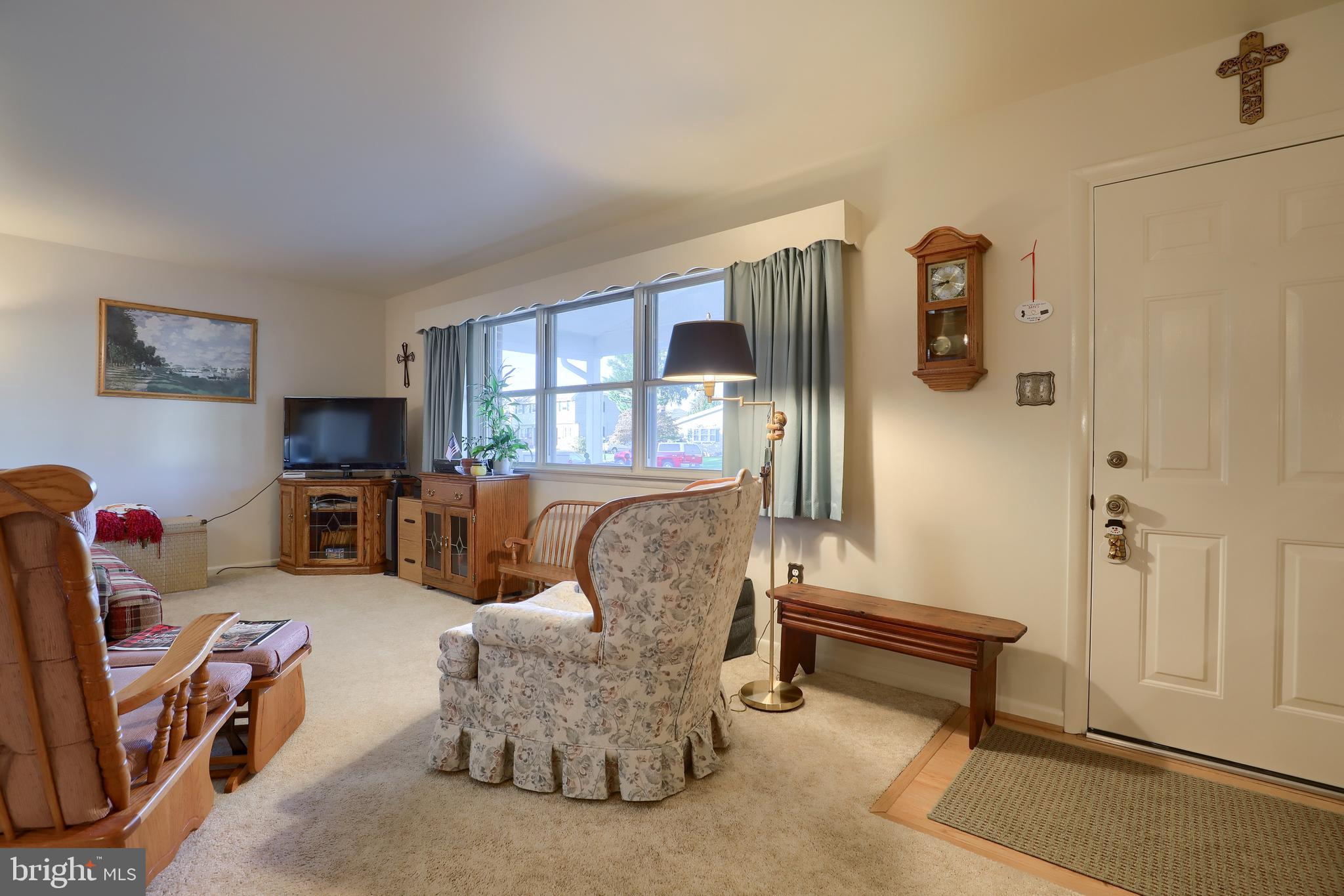 511 West Marion Street Lititz, PA 17543 - Photo 8 of 35