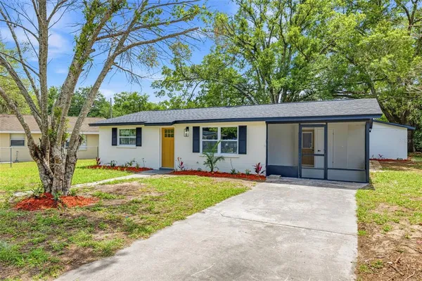 $325,000 | 39252 Heights Avenue, Zephyrhills, FL 33542