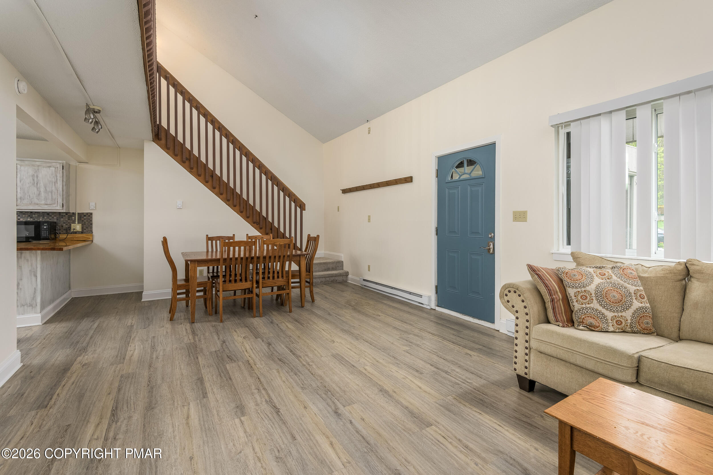 145 Ridge Drive Tannersville, PA 18372 - Photo 13 of 29 013-145ridge-mbertsch