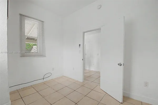 $1,500 | 50 Northwest 79th Street, Unit 2, Miami, FL 33150