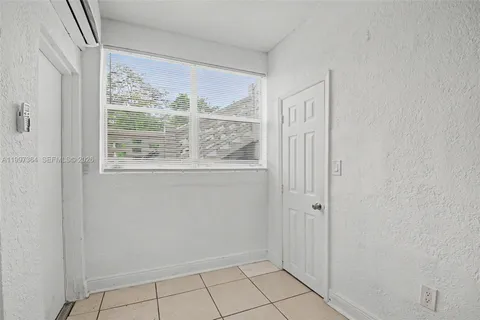 $1,500 | 50 Northwest 79th Street, Unit 2, Miami, FL 33150