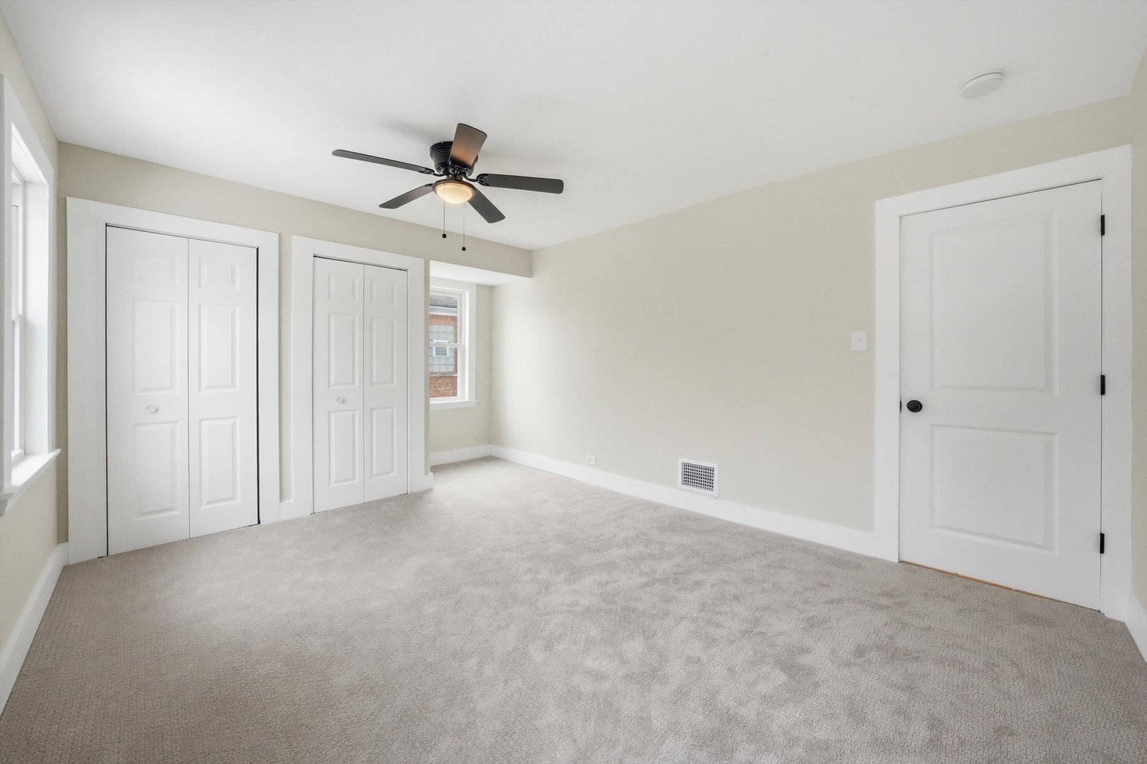 10750 South Ridgeway Avenue Chicago, IL 60655 - Photo 19 of 52