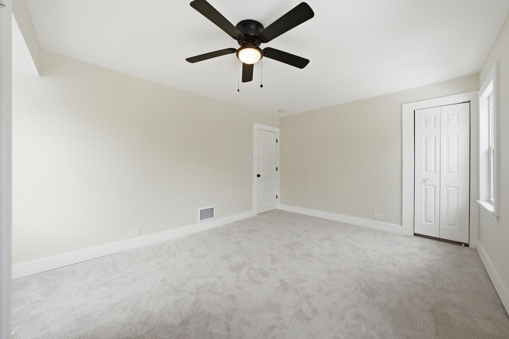 10750 South Ridgeway Avenue Chicago, IL 60655 - Photo 26 of 52