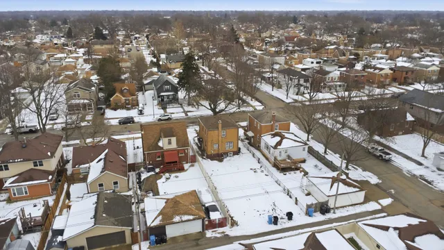 $329,900 | 10750 South Ridgeway Avenue, Chicago, IL 60655